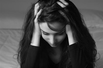 كيف يمكن علاج اضطراب ما بعد الصدمة؟